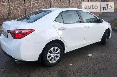 Седан Toyota Corolla 2016 в 