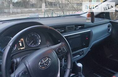 Універсал Toyota Corolla 2018 в 