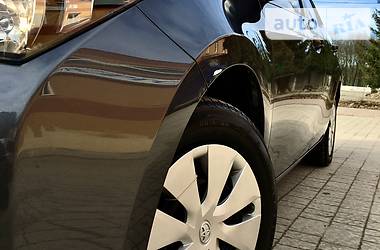 Седан Toyota Corolla 2014 в 