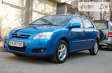 Хетчбек Toyota Corolla 2006 в Києві