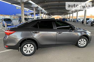Седан Toyota Corolla 2016 в 