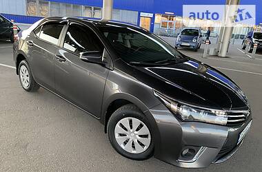 Седан Toyota Corolla 2016 в 