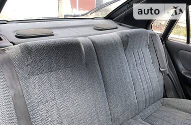 Хетчбек Toyota Corolla 1993 в 