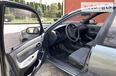 Хетчбек Toyota Corolla 1993 в 
