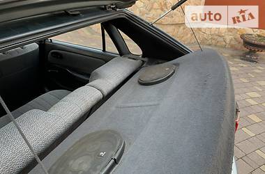 Хетчбек Toyota Corolla 1993 в 