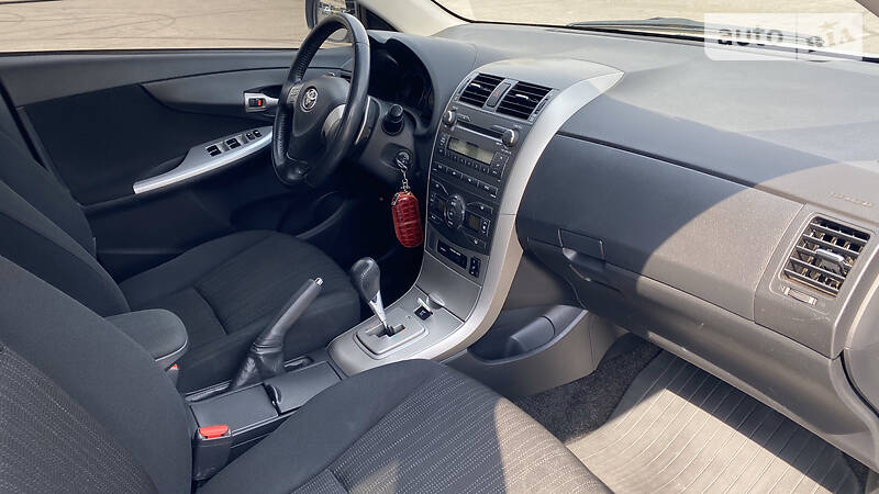 Седан Toyota Corolla 2007 в Харькове