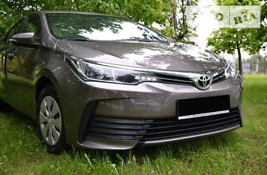 Седан Toyota Corolla 2016 в 