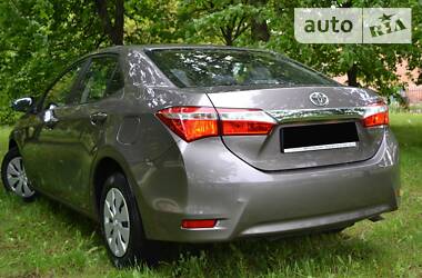 Седан Toyota Corolla 2016 в 