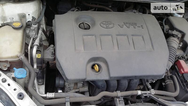 Седан Toyota Corolla 2014 в Києві