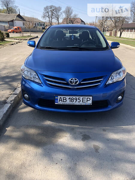 Седан Toyota Corolla 2011 в Києві