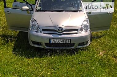 Седан Toyota Corolla 2006 в Черновцах