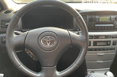 Хэтчбек Toyota Corolla 2003 в Днепре