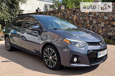 Toyota Corolla 2015