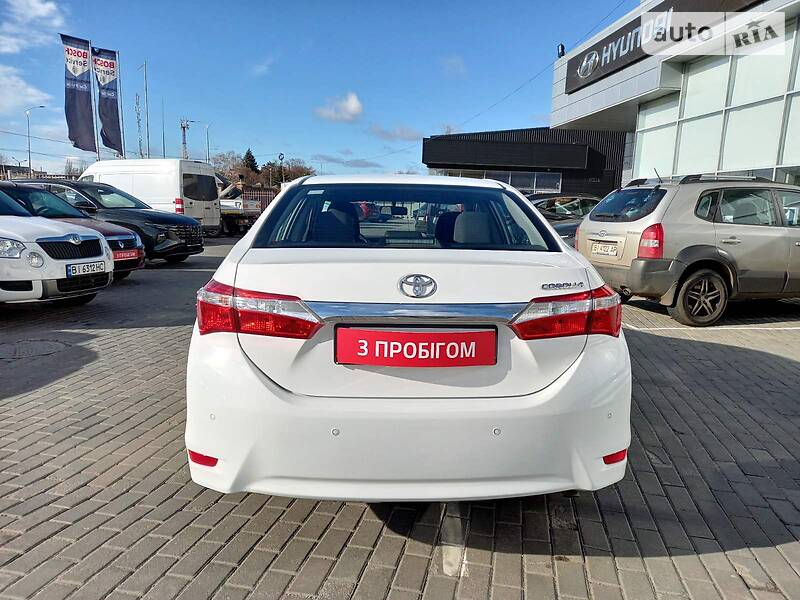 Toyota Corolla OFFICIAL AUTO 2018