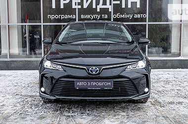 Седан Toyota Corolla 2019 в Днепре