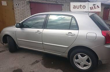 Хэтчбек Toyota Corolla 2005 в Луцке