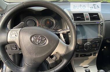 Седан Toyota Corolla 2008 в Краснограде