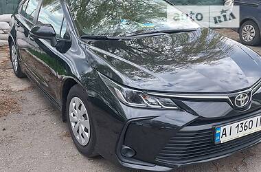 Седан Toyota Corolla 2019 в Василькове