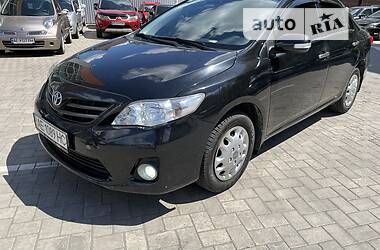 Седан Toyota Corolla 2012 в Днепре