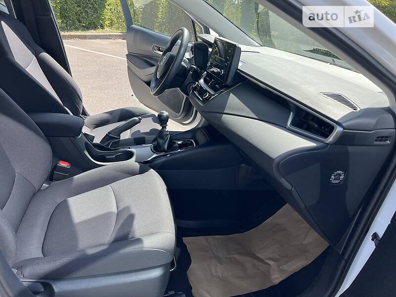 Седан Toyota Corolla 2020 в Киеве