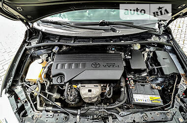 Седан Toyota Corolla 2011 в 