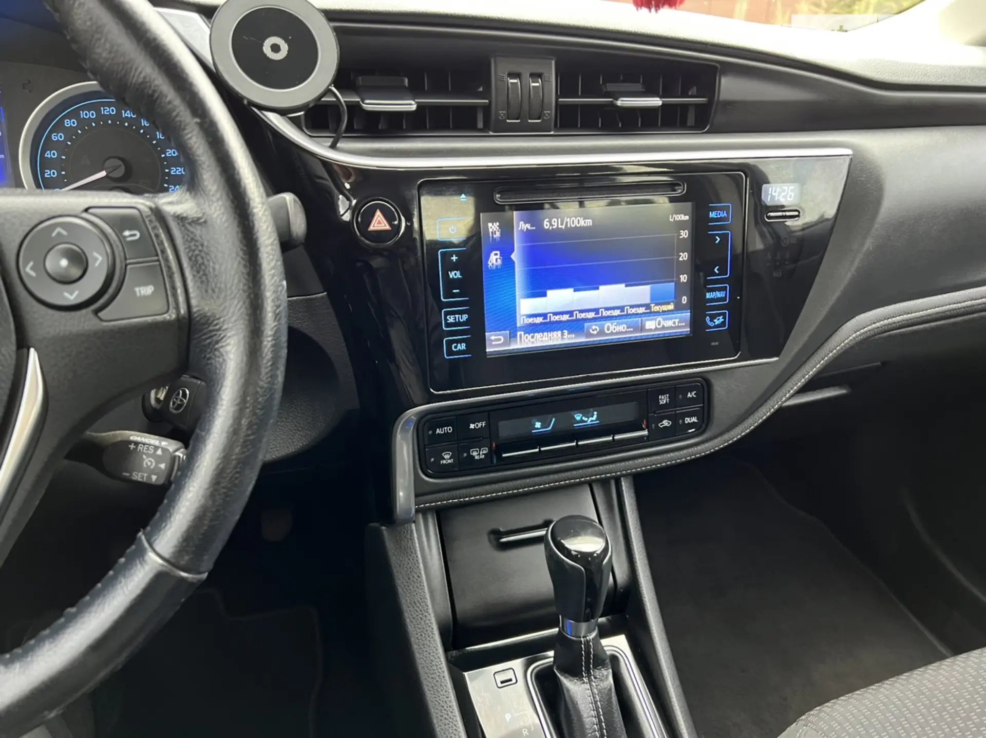2018 Toyota Corolla - мініатюра 15