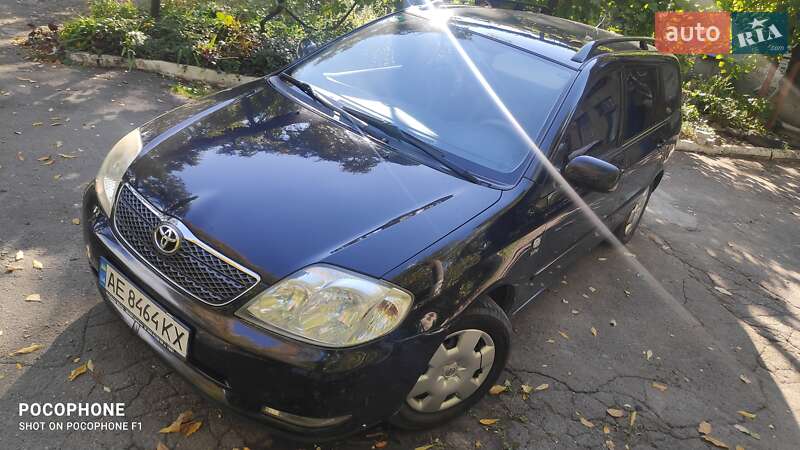 Універсал Toyota Corolla 2004 в Дніпрі