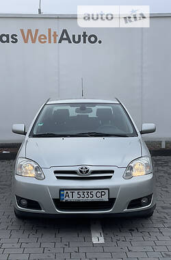 Хэтчбек Toyota Corolla 2005 в Ивано-Франковске