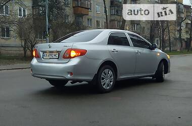 Седан Toyota Corolla 2008 в Киеве