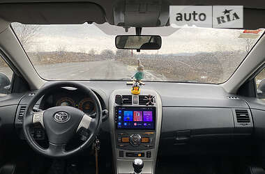 Седан Toyota Corolla 2008 в 