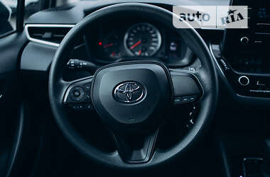 Седан Toyota Corolla 2021 в Тернополе