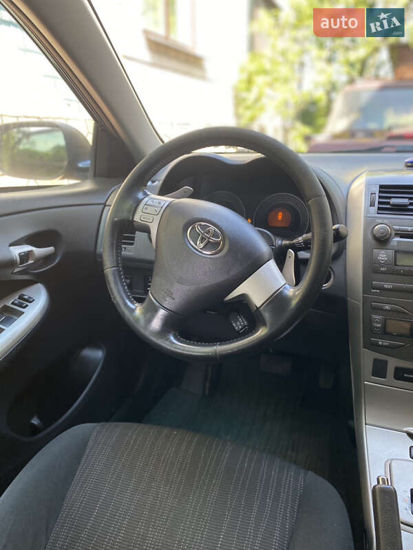 Седан Toyota Corolla 2008 в Вінниці