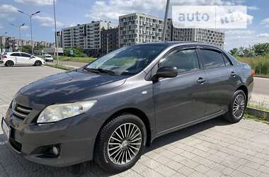 Седан Toyota Corolla 2008 в Львове