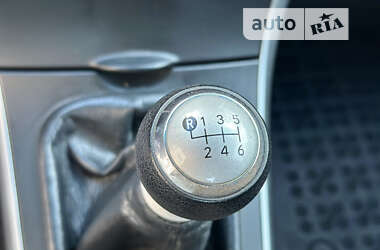 Седан Toyota Corolla 2010 в 