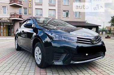 Седан Toyota Corolla 2013 в Тернополе