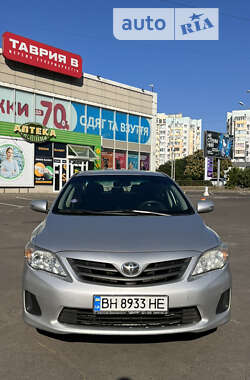 Седан Toyota Corolla 2012 в Одесі