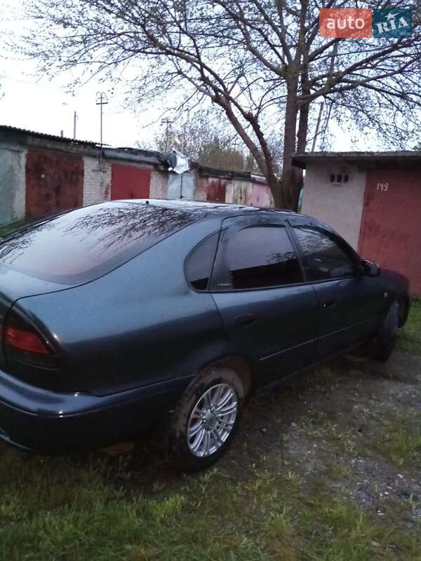 Хэтчбек Toyota Corolla 1994 в Кривом Роге