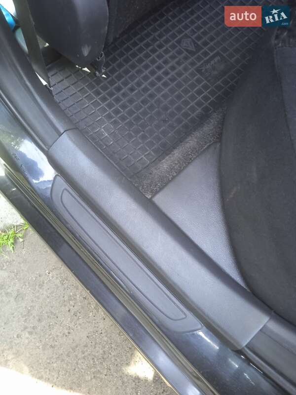 Седан Toyota Corolla 2009 в Киеве фото 13 Седан Toyota Corolla 2009 в Киеве