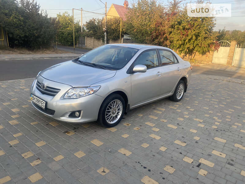 Седан Toyota Corolla 2008 в Одессе