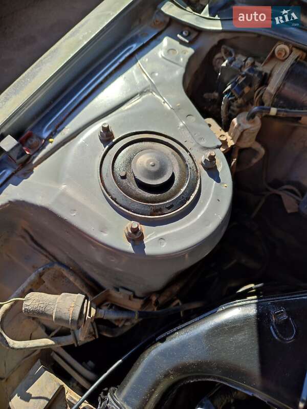 Ліфтбек Toyota Corolla 1989 в Чорноморську