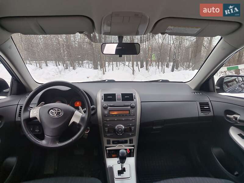 Седан Toyota Corolla 2007 в Корюківці