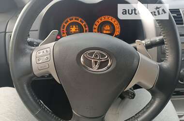 Седан Toyota Corolla 2007 в Черкассах