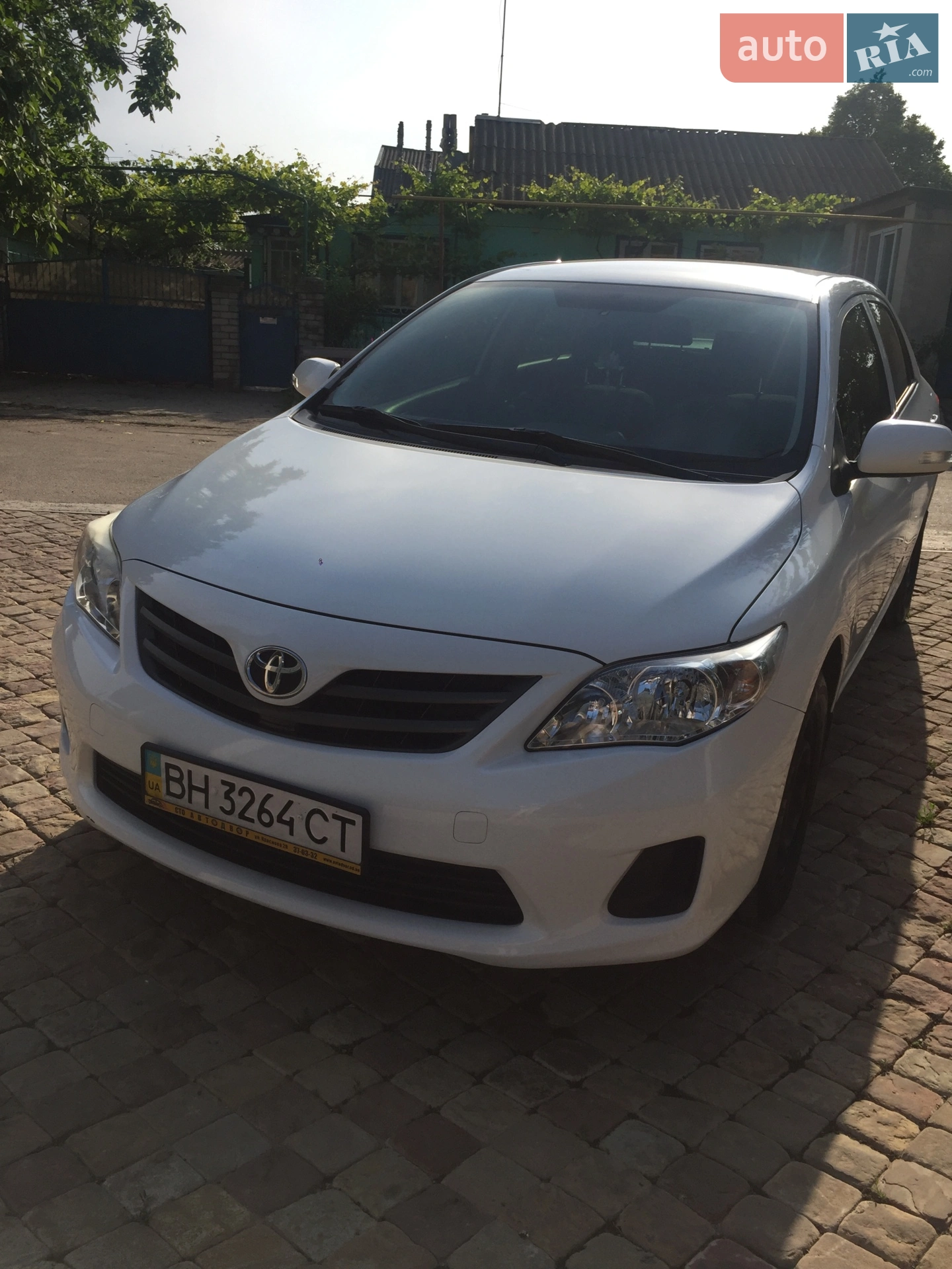 2010 Toyota Corolla - фото 1