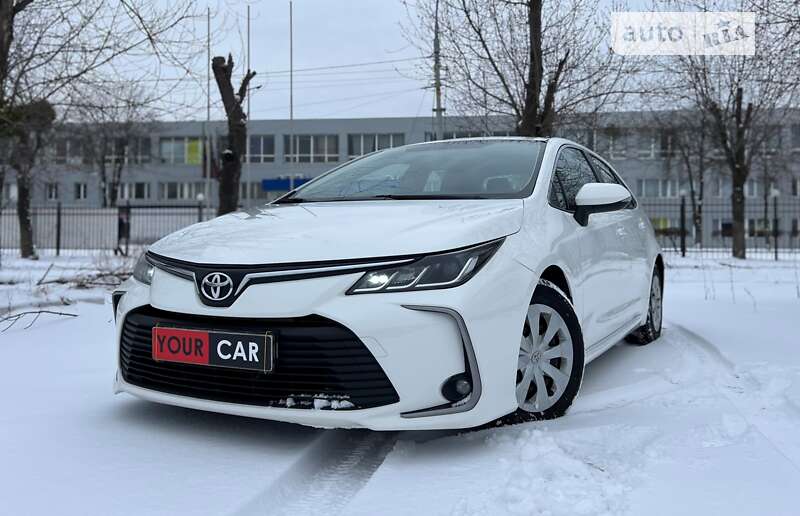 AUTO.RIA – Продам Тойота Королла 2019 бензин 1.6 седан бу у Києві