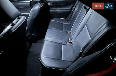 Седан Toyota Corolla 2014 в Киеве