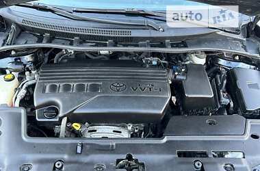 Седан Toyota Corolla 2012 в 