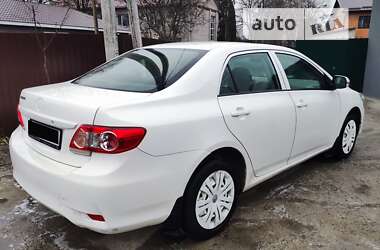 Седан Toyota Corolla 2010 в Броварах