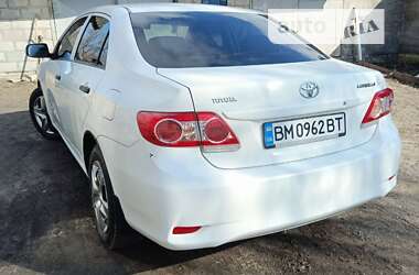 Седан Toyota Corolla 2010 в Шостці