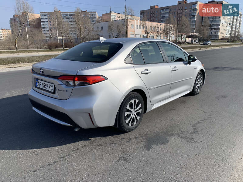 Седан Toyota Corolla 2019 в Запорожье