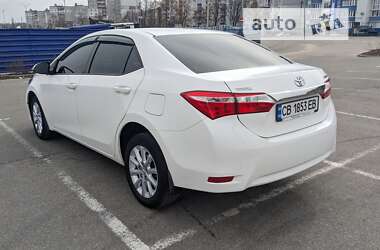 Седан Toyota Corolla 2016 в Чернигове